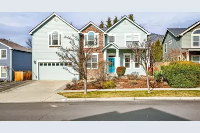 4553 Wolf Run Drive, Medford, OR 97504 - Photo 1