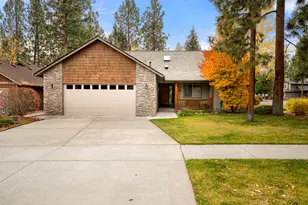 19895 Porcupine Dr, Bend, OR 97702 - Photo 1
