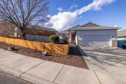 2113 SW 35th Place, Redmond, OR 97756 - Photo 1