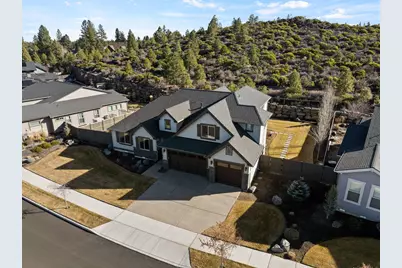 60836 SW Headwaters Loop, Bend, OR 97702 - Photo 1