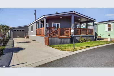 1001 SE 15th Street #211, Bend, OR 97702 - Photo 1