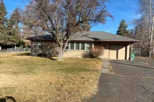 5201 Bryant Ave, Klamath Falls, OR 97603 - Photo 1