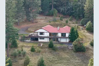 2501 Wagon Trail Drive, Jacksonville, OR 97530 - Photo 1