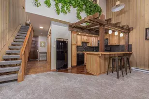 19717 SW Mount Bachelor Dr, Bend, OR 97702 - Photo 1