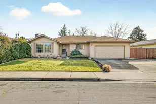 3216 Century Way, Medford, OR 97504 - Photo 1