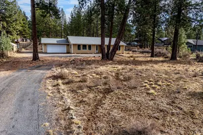 60196 Navajo Road, Bend, OR 97702 - Photo 1
