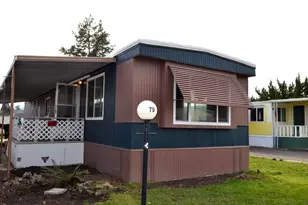 2385 Table Rock Rd, Medford, OR 97501 - Photo 1