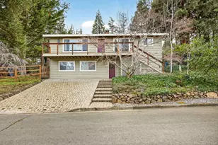 1872 Hope St, Ashland, OR 97520 - Photo 1