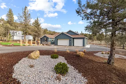 5730 Engleman Spruce Way, Klamath Falls, OR 97601 - Photo 1
