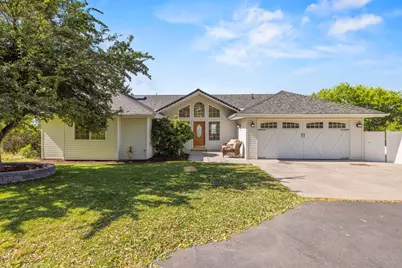 1710 Alisa Lane, Klamath Falls, OR 97601 - Photo 1