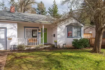 1437 NW Hawthorne Avenue, Grants Pass, OR 97526 - Photo 1