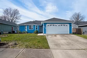 1766 S Holly St, Medford, OR 97501 - Photo 1