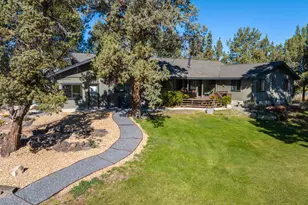 61212 Obernolte Rd, Bend, OR 97701 - Photo 1