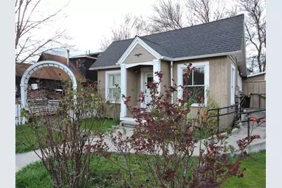 102 Home Street, Talent, OR 97540 - Photo 1