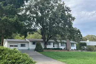 50 Tenney Dr, Rogue River, OR 97537 - Photo 1