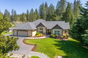 449 S Espey Rd, Grants Pass, OR 97527 - Photo 1
