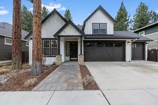 19147 Park Commons Dr, Bend, OR 97703 - Photo 1
