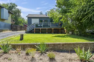 233 NW Revere Ave, Bend, OR 97703 - Photo 1