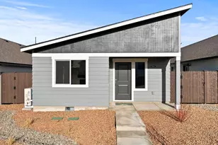 4047 SW Obsidian Pl, Redmond, OR 97756 - Photo 1