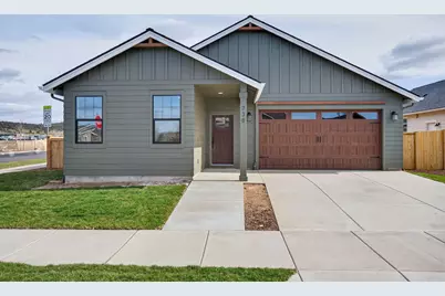 738 NE Trestle Street, Prineville, OR 97754 - Photo 1