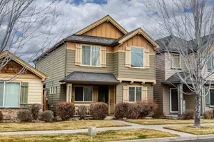 61209 Dayspring Dr, Bend, OR 97702 - Photo 1