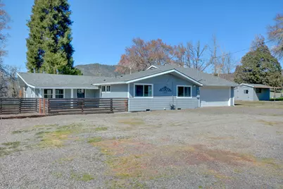 7441 Maple Lane, Central Point, OR 97502 - Photo 1