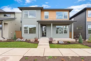 21161 NE Beall Dr, Bend, OR 97701 - Photo 1