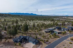61411 Cannon Ct, Bend, OR 97702 - Photo 1