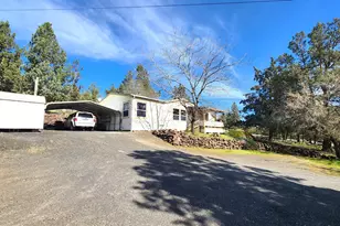 13514 SW Cinder Dr, Terrebonne, OR 97760 - Photo 1