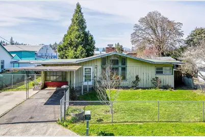 1512 Clara Avenue, Grants Pass, OR 97527 - Photo 1