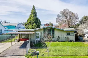 1512 Clara Ave, Grants Pass, OR 97527 - Photo 1