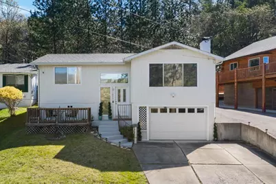 645 S 5th, Jacksonville, OR 97530 - Photo 1
