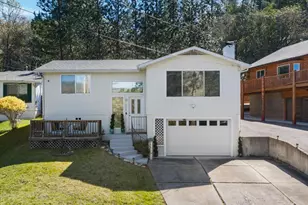 645 S 5th, Jacksonville, OR 97530 - Photo 1