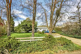 115 Wilson Rd, Ashland, OR 97520 - Photo 1