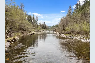 3134 W Evans Creek Road, Rogue River, OR 97537 - Photo 1