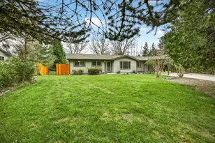 155 Allenwood Dr, Grants Pass, OR 97527 - Photo 1