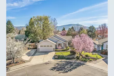 3524 Shawna Drive, Medford, OR 97504 - Photo 1