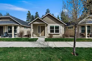 858 N Trinity Way, Sisters, OR 97759 - Photo 1