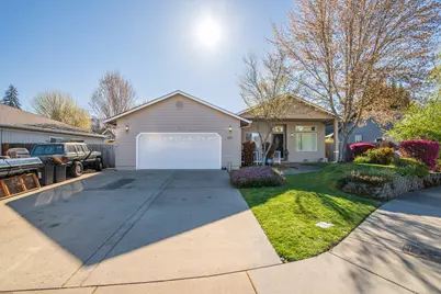 1711 Blue Moon Lane, Grants Pass, OR 97527 - Photo 1