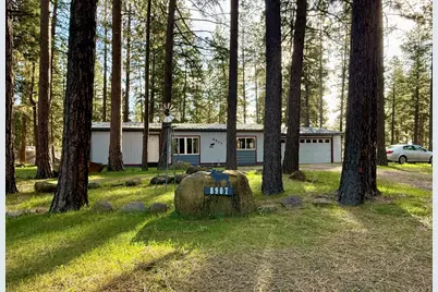 8907 Big Pine Way, Klamath Falls, OR 97601 - Photo 1