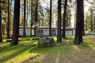 8907 Big Pine Way, Klamath Falls, OR 97601 - Photo 1