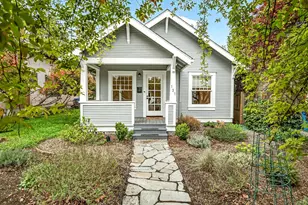 131 4th St, Ashland, OR 97520 - Photo 1
