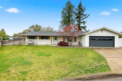 50 Kathryn Court, Central Point, OR 97502 - Photo 1