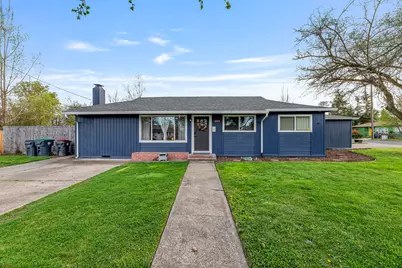 943 Winchester Avenue, Medford, OR 97501 - Photo 1