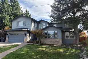 1684 Thrasher Ln, Medford, OR 97504 - Photo 1