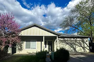 2642 Wyatt Dr, Medford, OR 97501 - Photo 1