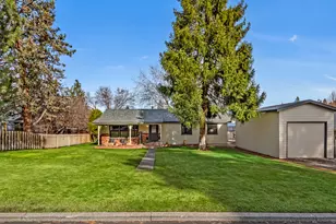 650 NE Irving Ave, Bend, OR 97701 - Photo 1