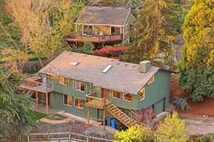 400 Fernwood Dr, Ashland, OR 97520 - Photo 1