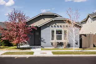 2557 NW Spruce Pl, Redmond, OR 97756 - Photo 1