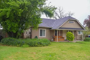 1002 Sunset Ave, Medford, OR 97501 - Photo 1